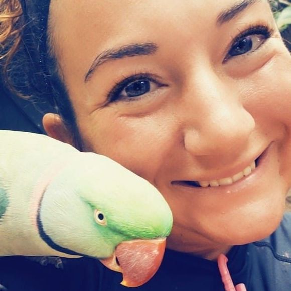 Meet your Posher, Sara - Picture 1 of 1